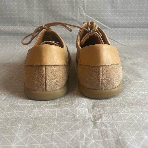 Kalso Earth Shoe Dawson Suede Negative Heel Oxfords 8 - Picture 4 of 7